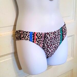 🛍️ BUNDLE ONLY 🛍️Jessica Simpson Multicolor Bikini Bottom